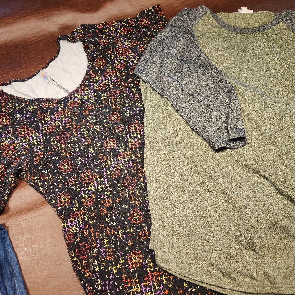 LuLaRoe tops